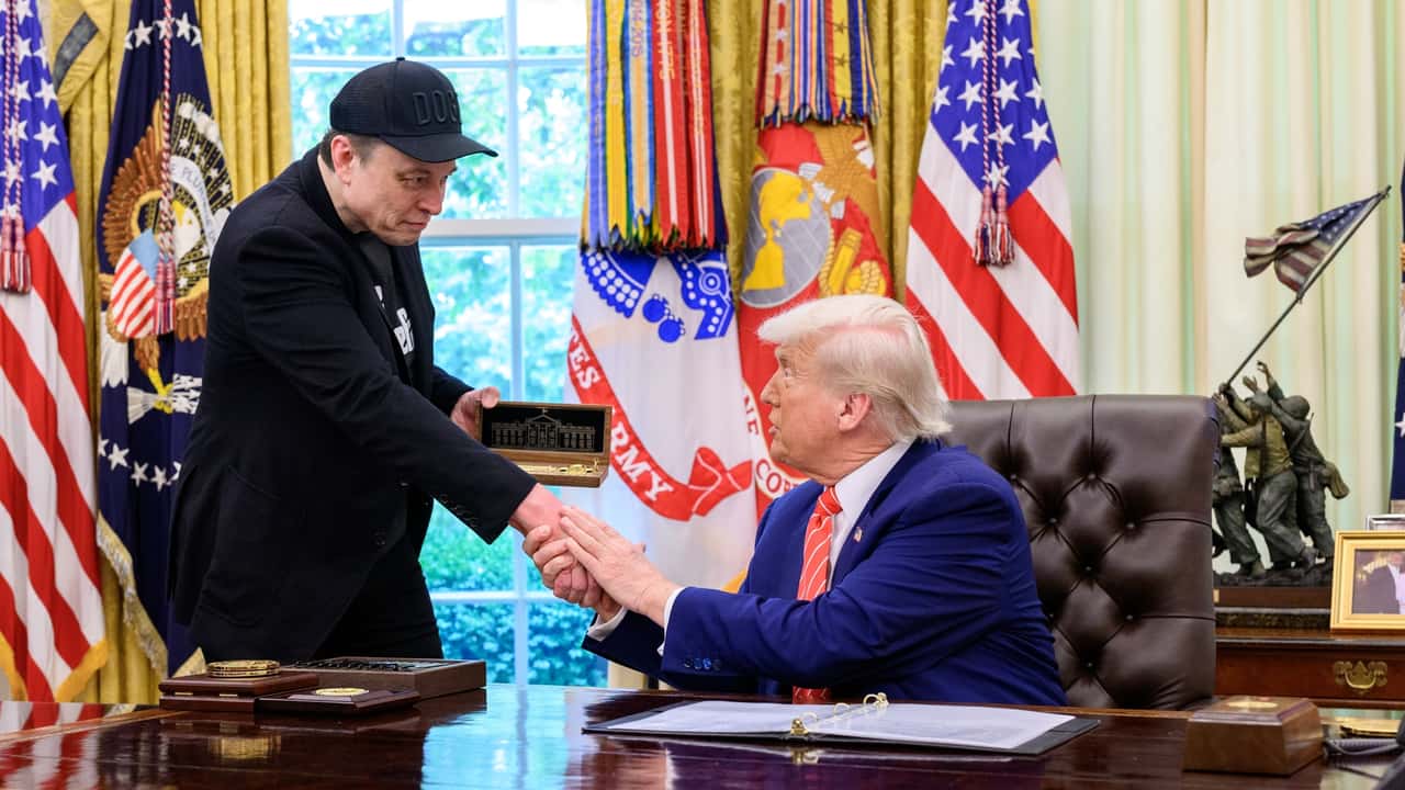 Elon Musk torna da Trump