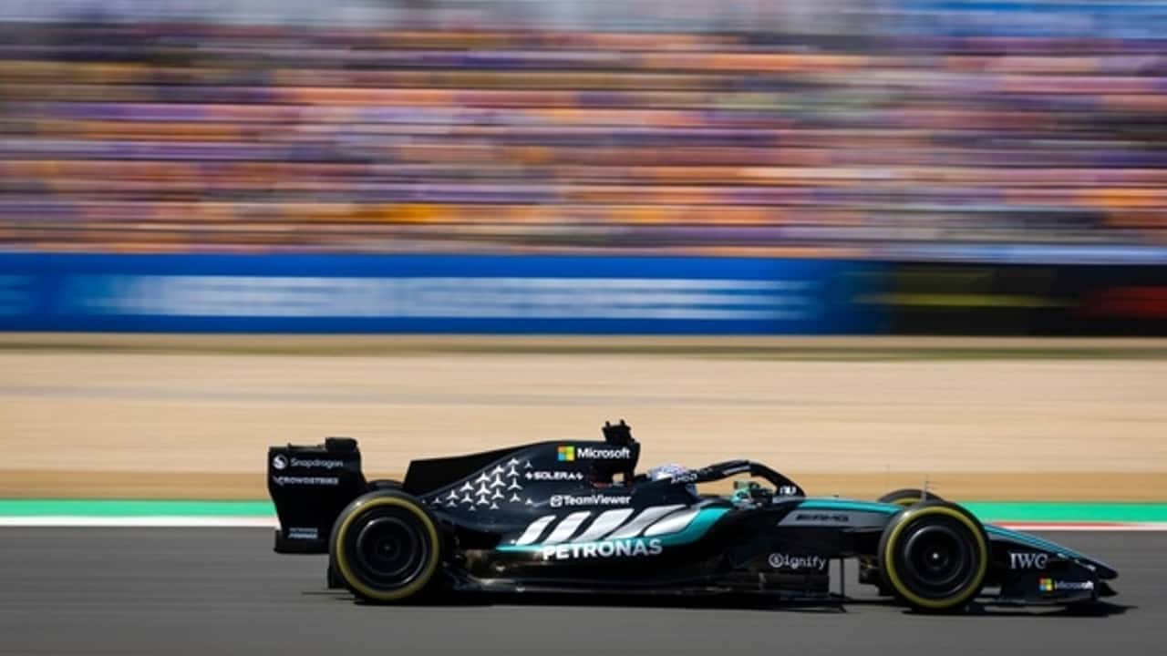 F1: Russell confirma favoritismo e faz a pole da corrida sprint do GP da China; Bortoleto é 14º