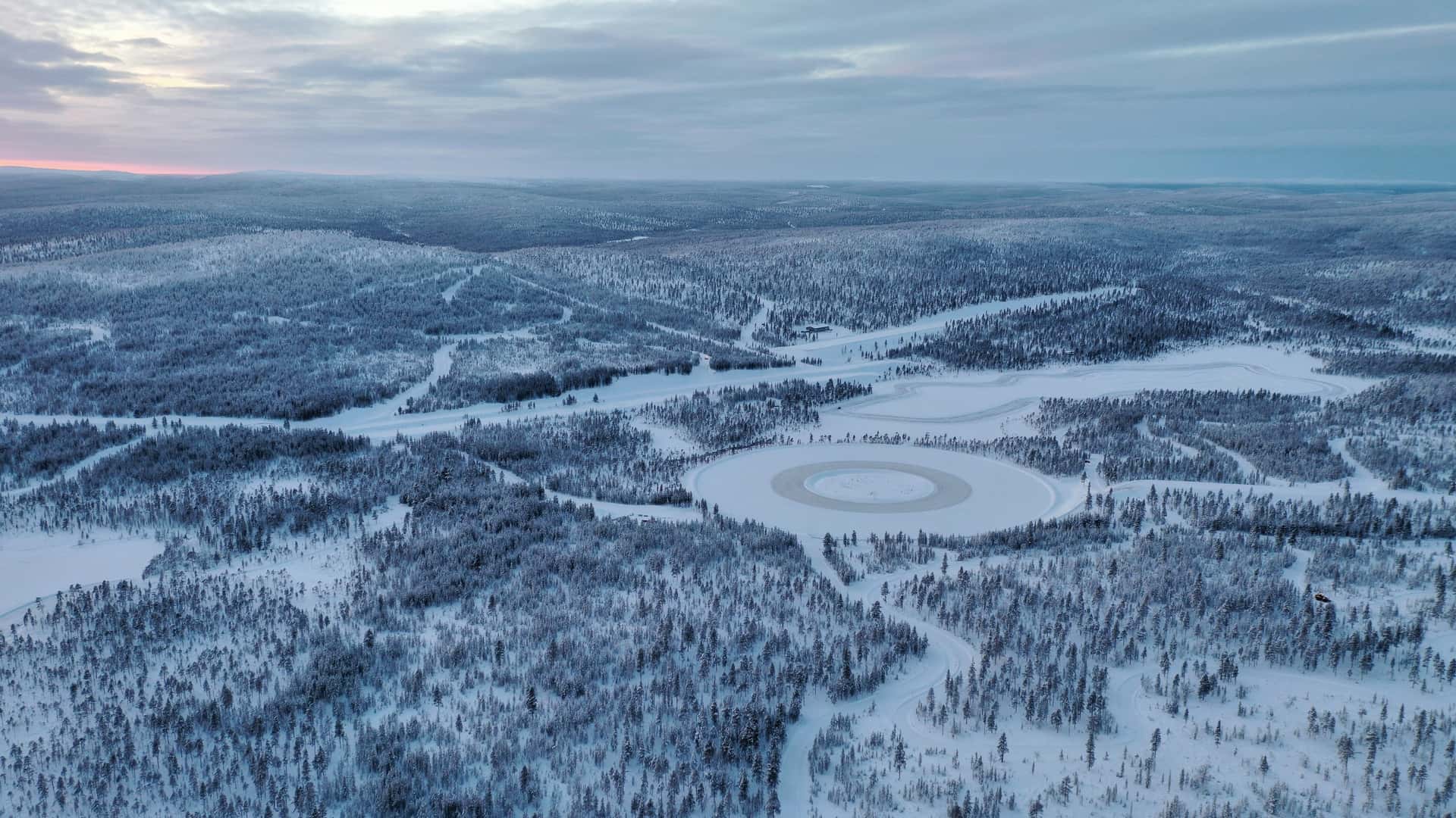 https://cdn.motor1.com/images/mgl/vx84GQ/s1/ivalo-test-facility-the-white-hell.jpg
