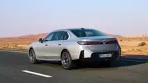 2027 BMW i7