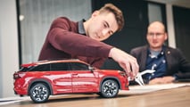 Skoda Kodiaq als Papiermodell im Maßstab 1:10
