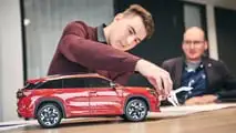 Skoda Kodiaq als Papiermodell im Maßstab 1:10