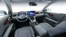 Geely E2