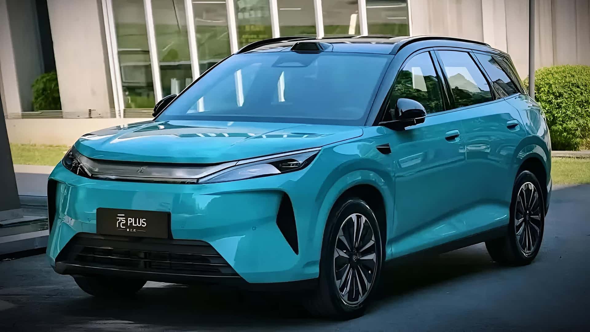Novo BYD Yuan Plus muda tudo: cresce, ganha até 326 cv e nova bateria