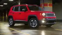 Renegade Sport de primeira fase tinha piscas laranjas 