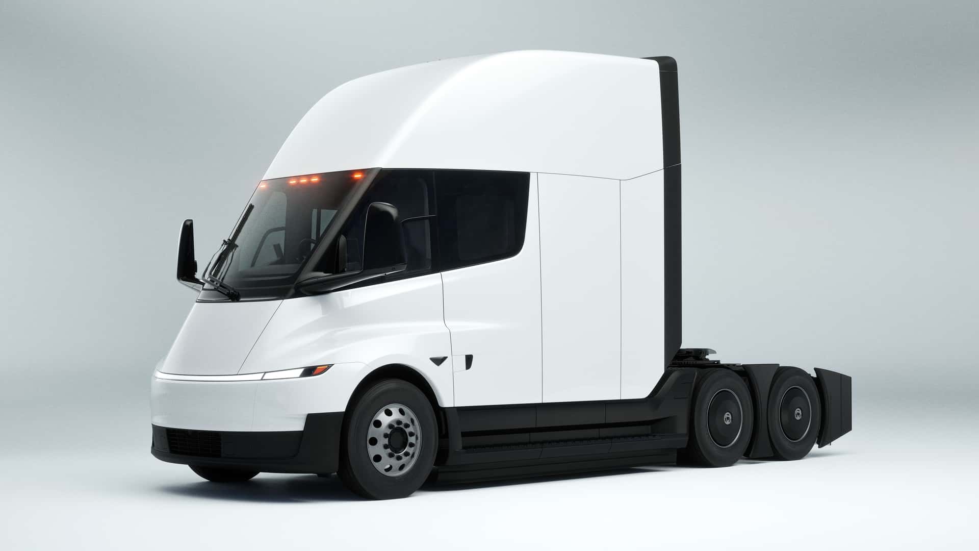 Tesla Semi: Reveladas las especificaciones oficiales de la batería y las potencias