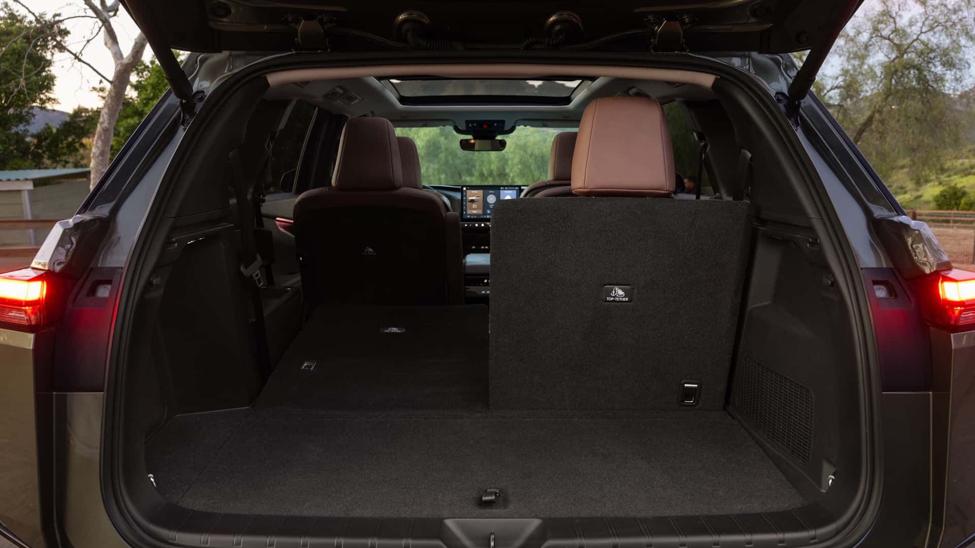 https://cdn.motor1.com/images/mgl/vx8wlq/s1/2027-lexus-tz.jpg