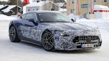 mercedes-amg-gt-front-view-facelift-spy-photo (2)