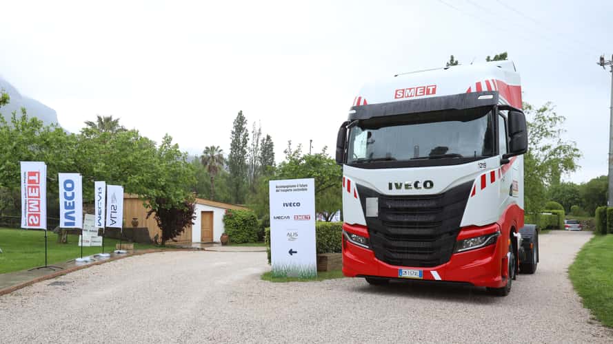 Iveco consegna a Smet un S-Way Fuel Hero