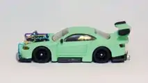 Nissan Miniaturas
