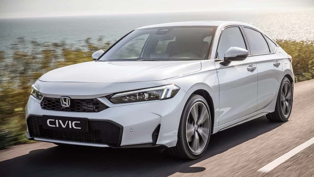 Honda Civic e:HEV (2025)