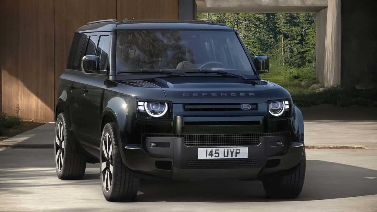 Land Rover Defender (2025)