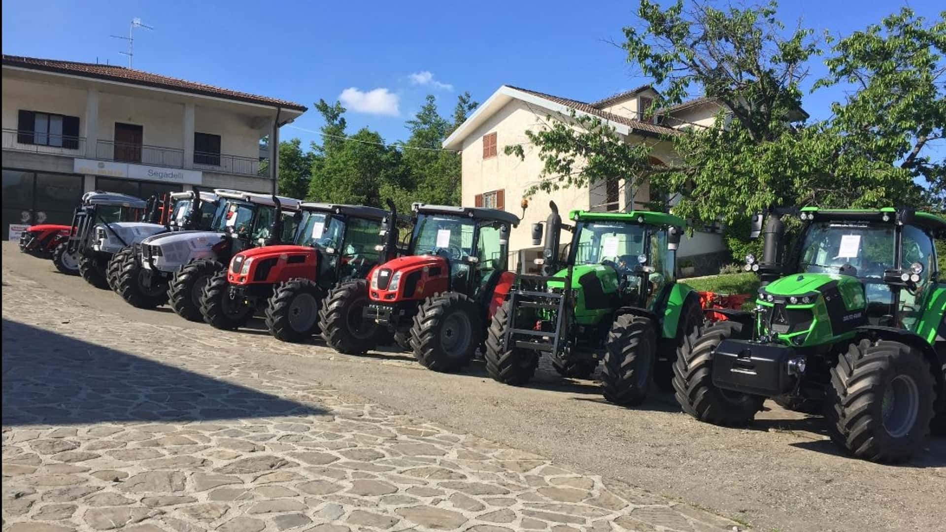 Trattori e mezzi agricoli: male il primo semestre 2024