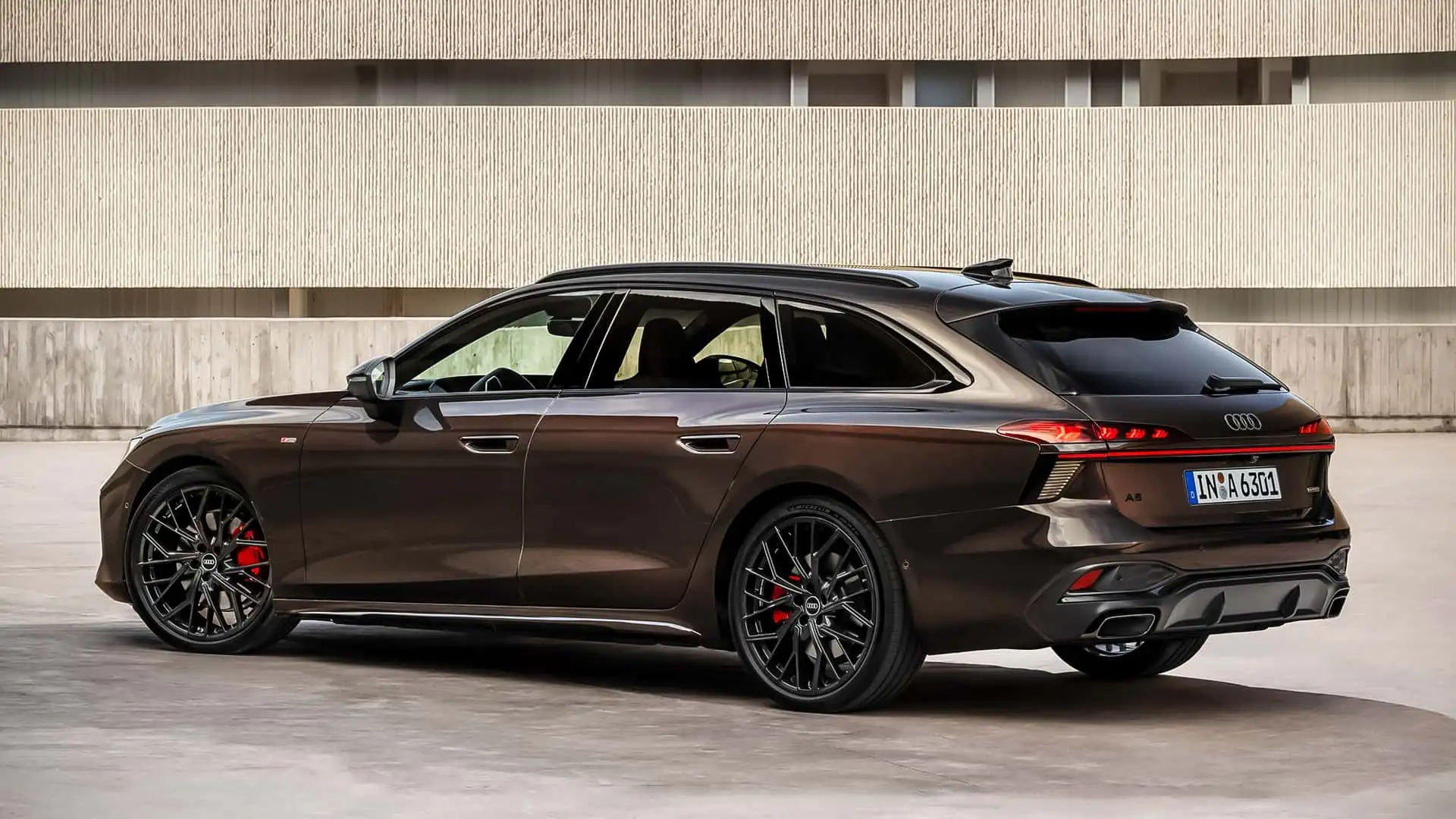 https://cdn.motor1.com/images/mgl/vxn924/s1/audi-a6-avant-2025.webp