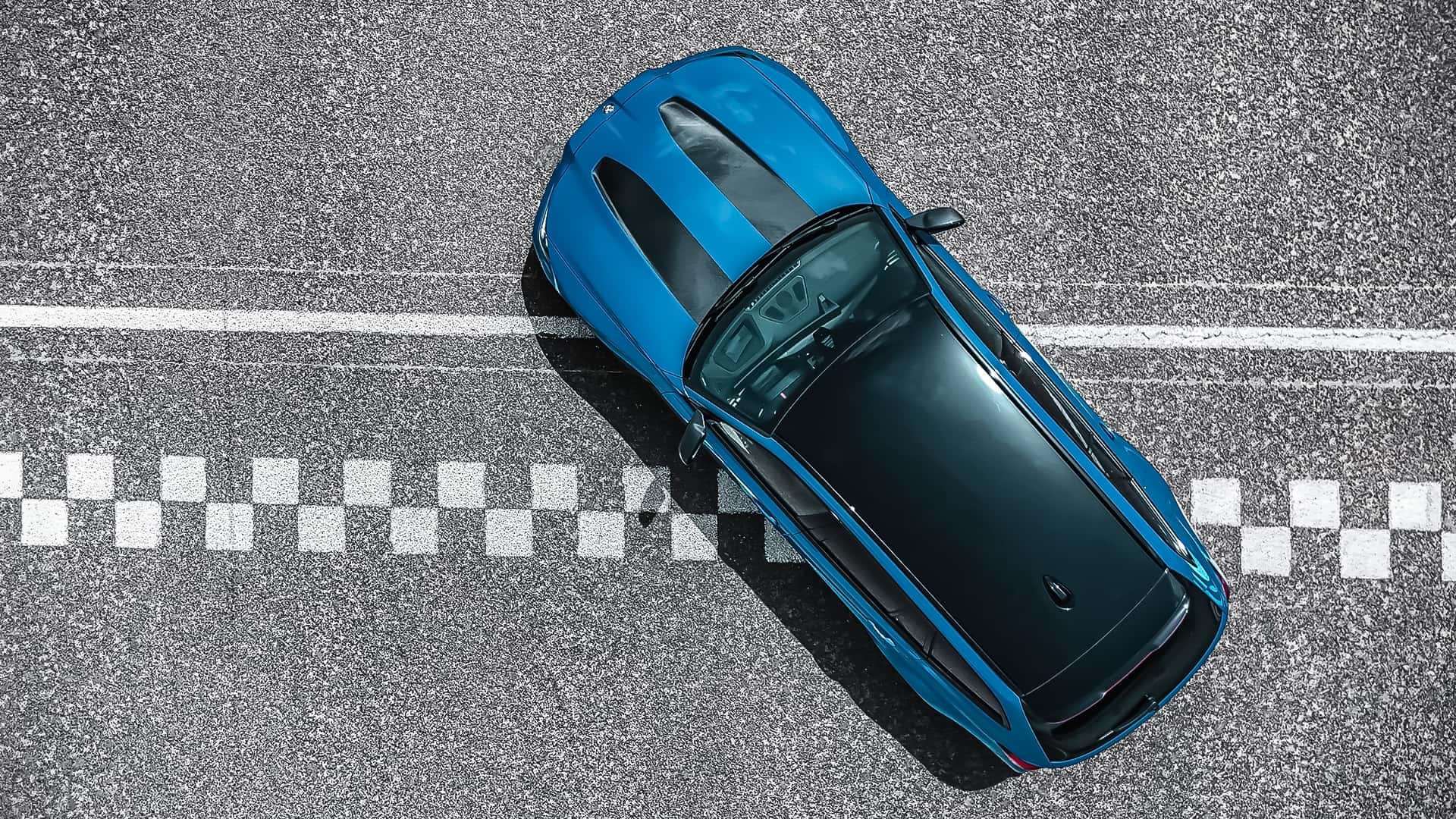 https://cdn.motor1.com/images/mgl/vxnEgv/s1/bmw-m3-cs-touring-2025.jpg