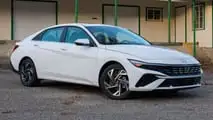 2025 Hyundai Elantra Hybrid Limited Review