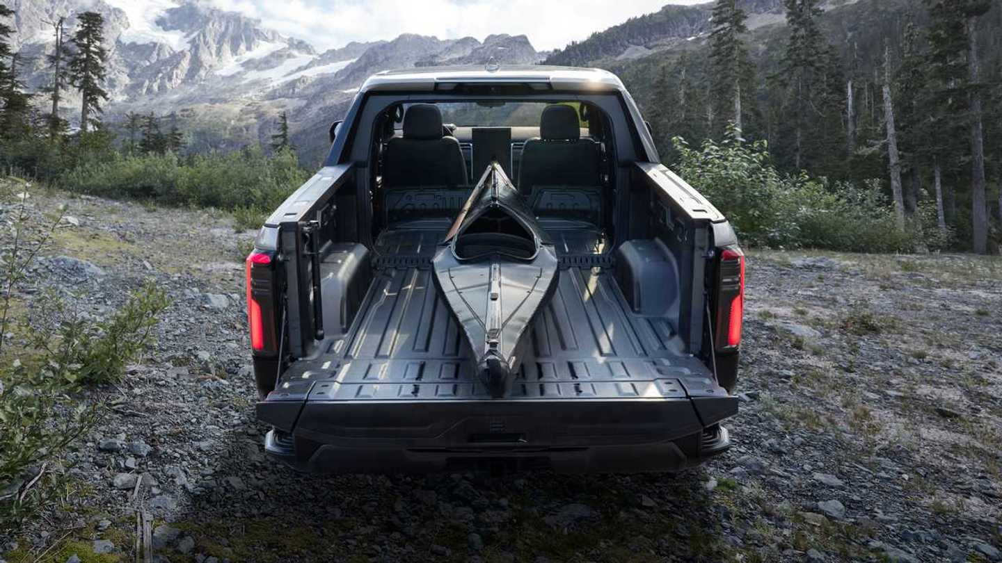 Update 2024 GMC Sierra EV Debuts In Denali Trim With 754 HP 400 Mile 