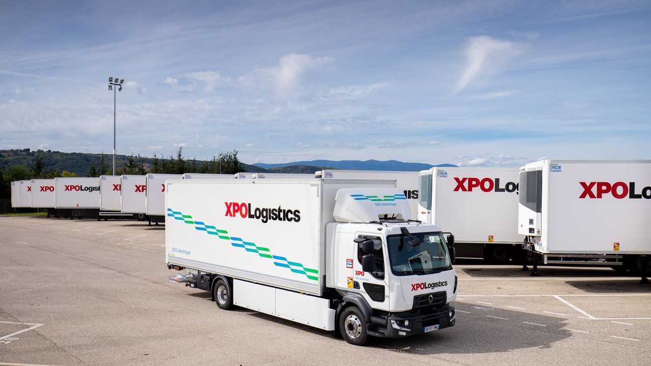 100 Renault Trucks D E-Tech elettrici per XPO