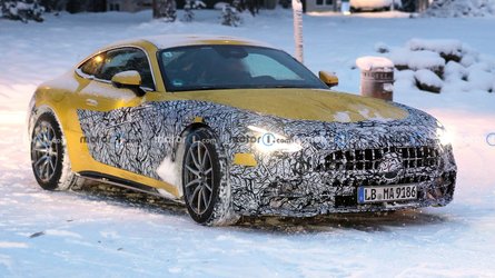 2023 Mercedes-AMG GT Coupe Coupe Casus Fotoğraflar