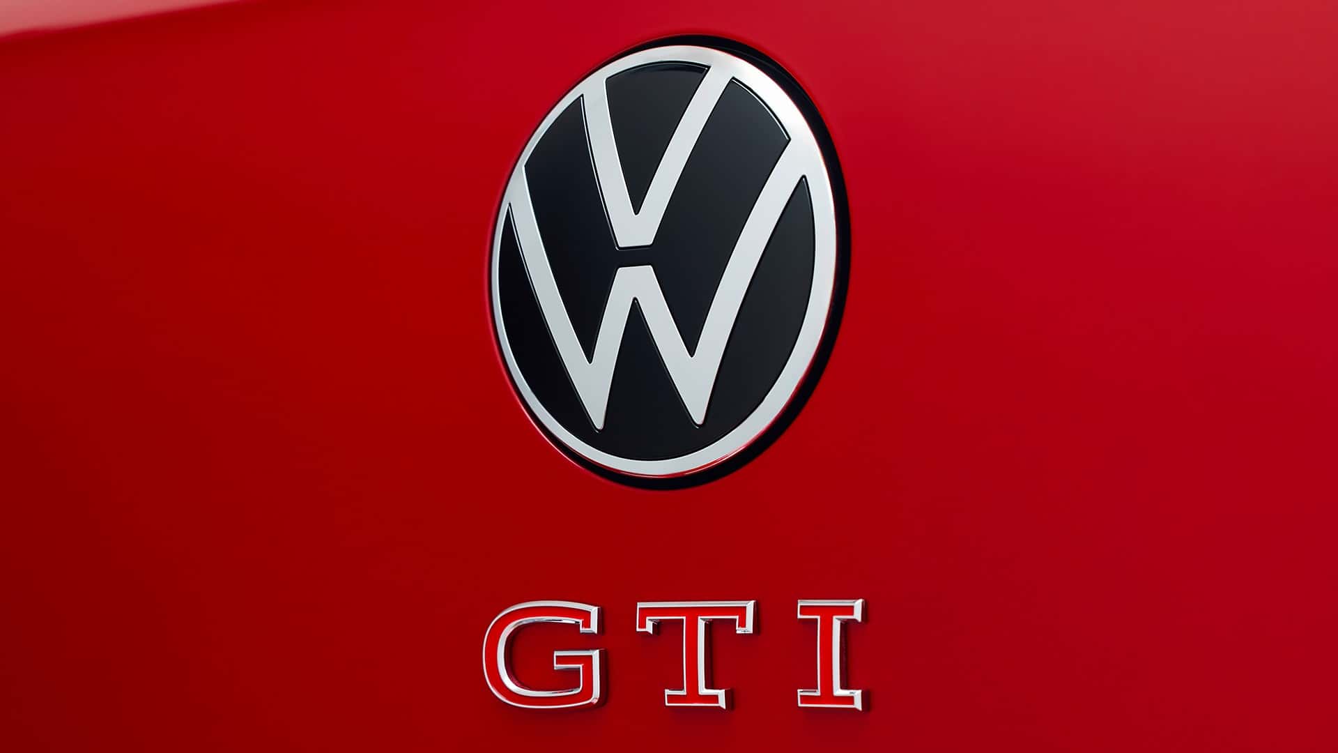 https://cdn.motor1.com/images/mgl/vxpMrq/s1/vw-golf-gti-2024.jpg