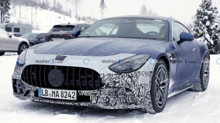 Mercedes-AMG GT 55 Coupe (2024) Erlkönigfotos