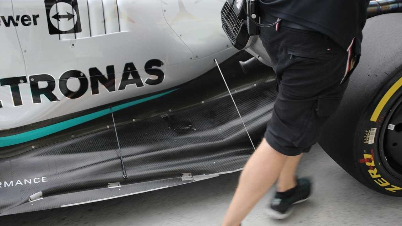 El doble tirante del Mercedes W13 presentado en Canadá. PH: Giorgio Piola.