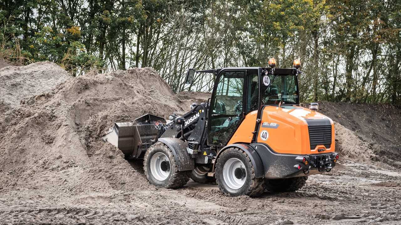 Doosan serie DL: le pale gommate anche per l'agricoltura