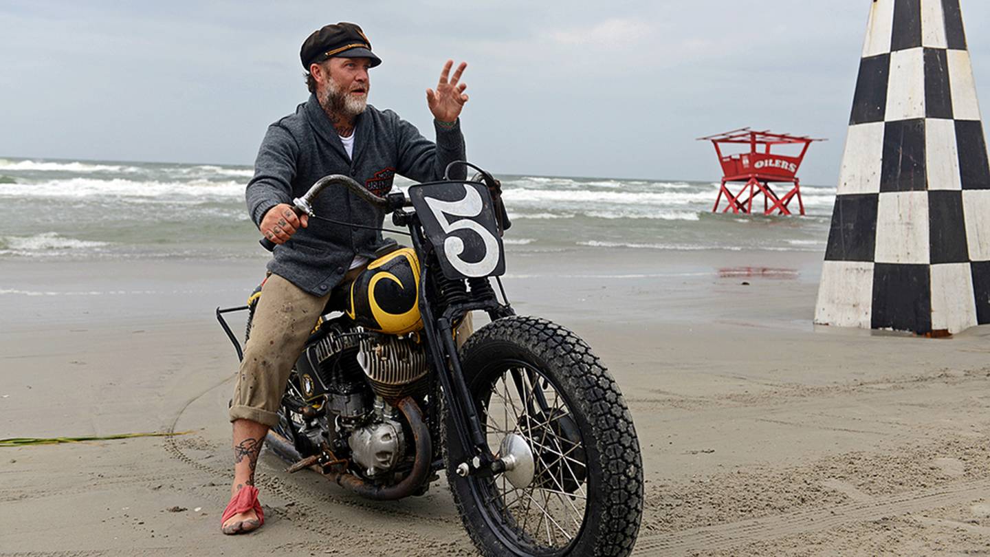 Vintage Motorcycle Racing on the Beach - The Race of Gentlemen 2014