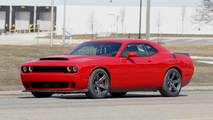 Dodge Challenger Hellcat Drag Pack casus fotoğraf