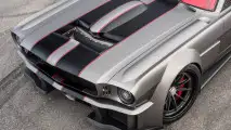 Mega-Mustang im Retro-Look