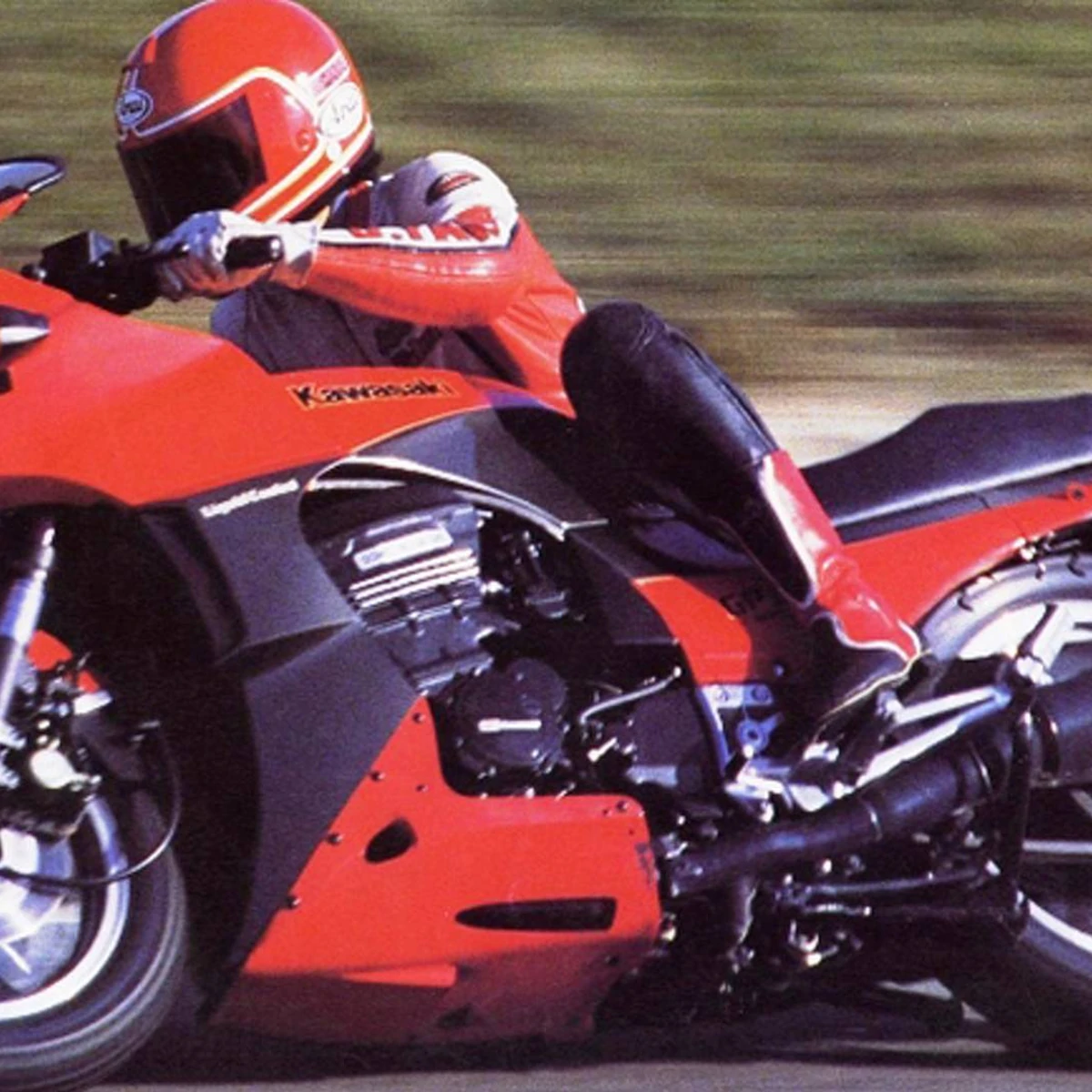 【KAWASAKI】GPZ900R MASTER BOOK Ninja FILE Kawasaki GPz 900R Ninja Performance Portfolio 1984-1996