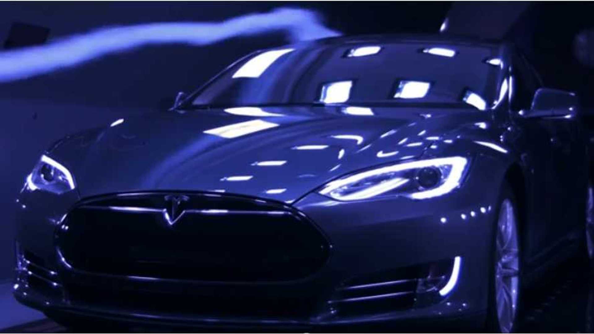 Tesla Model S Chevy Volt Nissan Leaf Prius Compete In Car Tesla Model S Chevy Volt Nissan Leaf Prius Compete In Car Driver Wind Tunnel Video