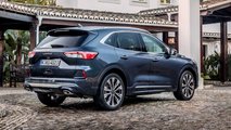 Ford Kuga Vignale EcoBlue Hybrid (2020) On Location