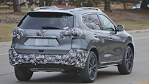 2017 Nissan Rogue spy photo