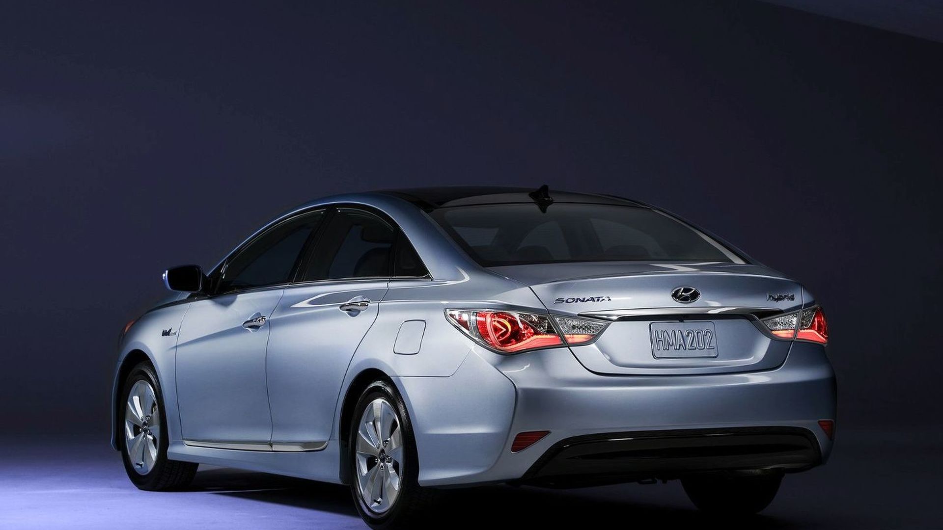 2017 Hyundai Sonata Hybrid Debuts At New York Auto Show