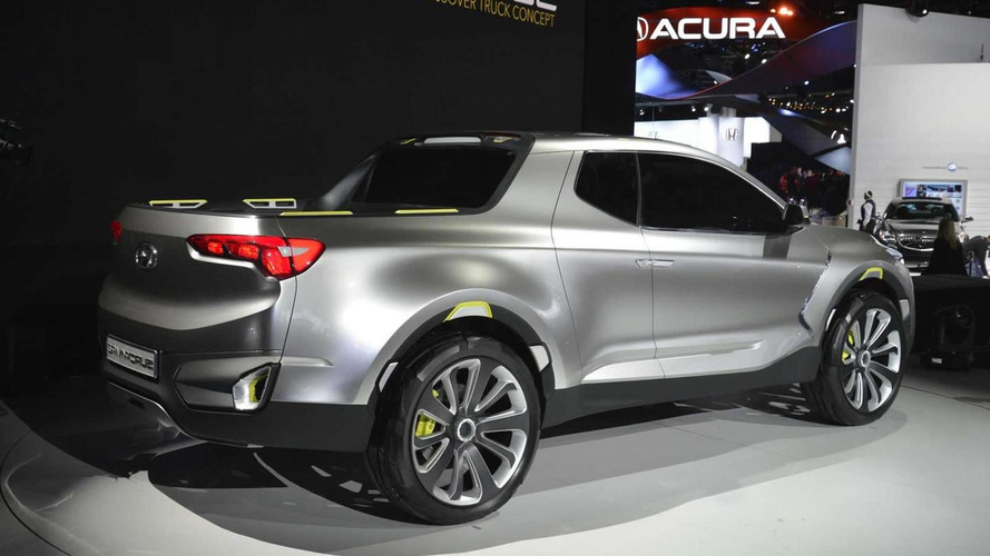 Hyundai Santa Cruz Crossover Truck Concept at 2015 NAIAS