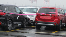 2016 Mitsubishi Outlander facelift spy photo