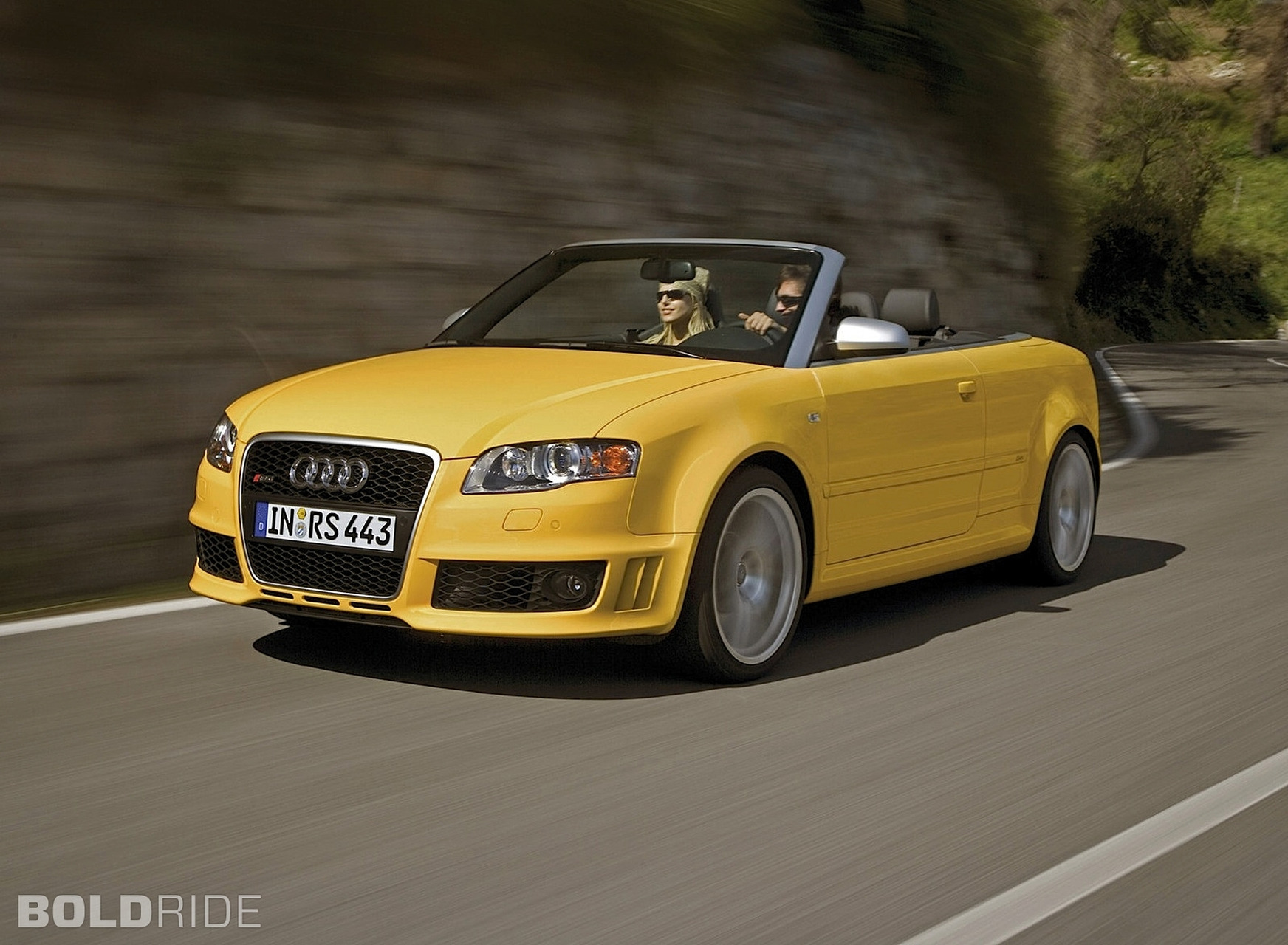 Audi Rs 4 Cabriolet Motor1 Photos Audi Rs 4 Cabriolet