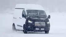 Ford Transit Custom Casus Fotoğraflar