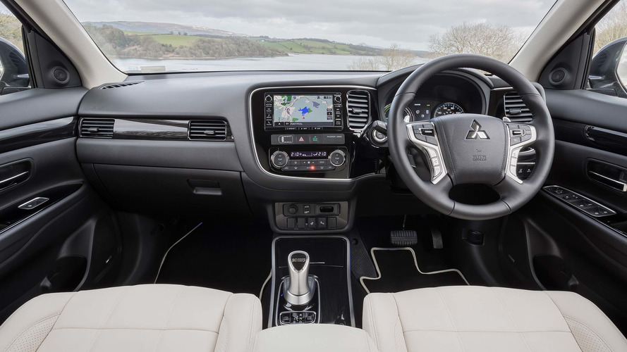2017 Mutsubishi Outlander PHEV