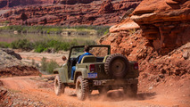 Jeep Salute at 2017 Easter Jeep Safari