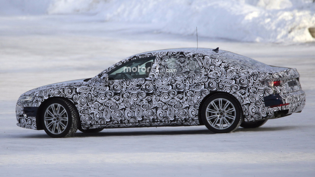Photos Espion - Audi S8 2019