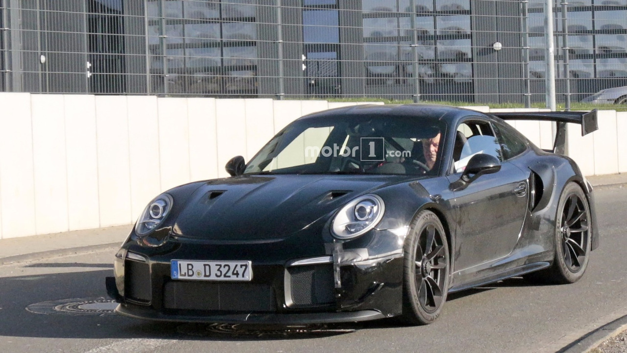 18 Porsche 911 Gt2 Wings It At The Nurburgring Spy Photos