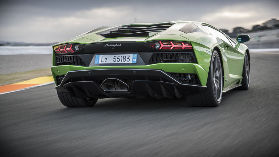 2017 Lamborghini Aventador S Coupe