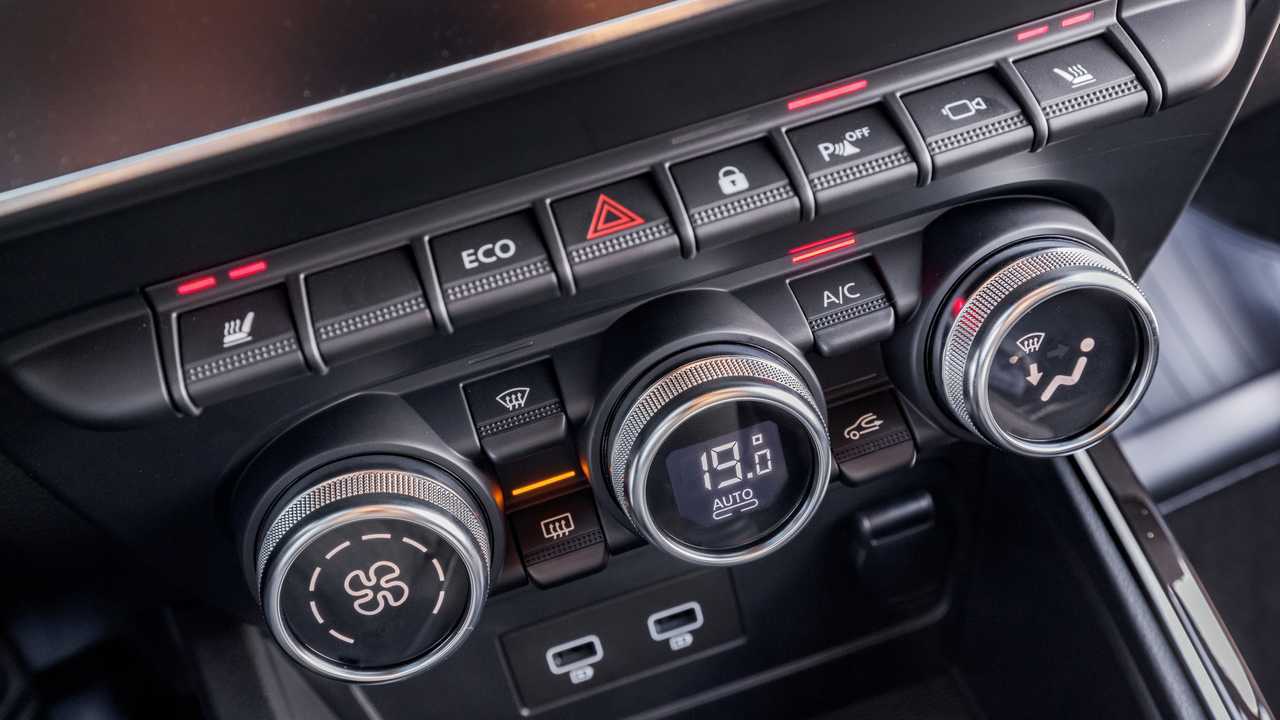 Renault Duster – климат-контроль