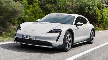 Porsche Taycan Cross Turismo