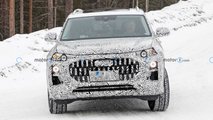Audi Q9, le foto spia