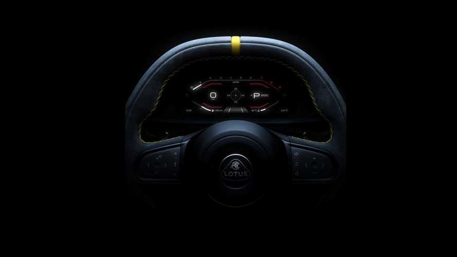 Lotus Emira Teaser zeigt Schaltwippen und digitale Instrumente