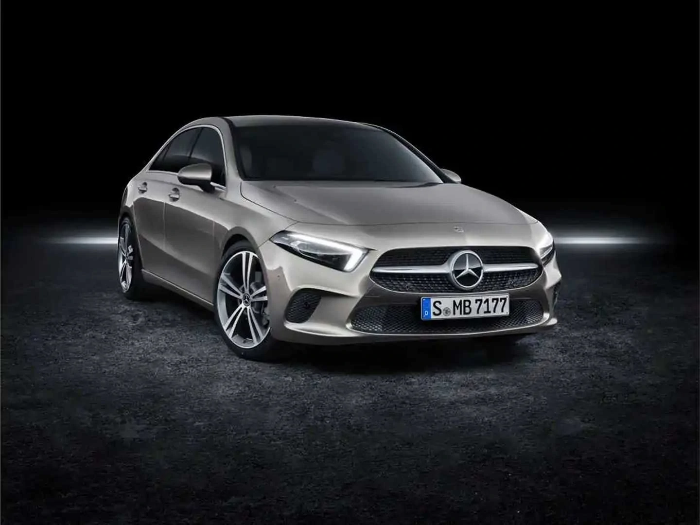 Mengenal Mercedes-Benz A 200 Sedan Progressive Line