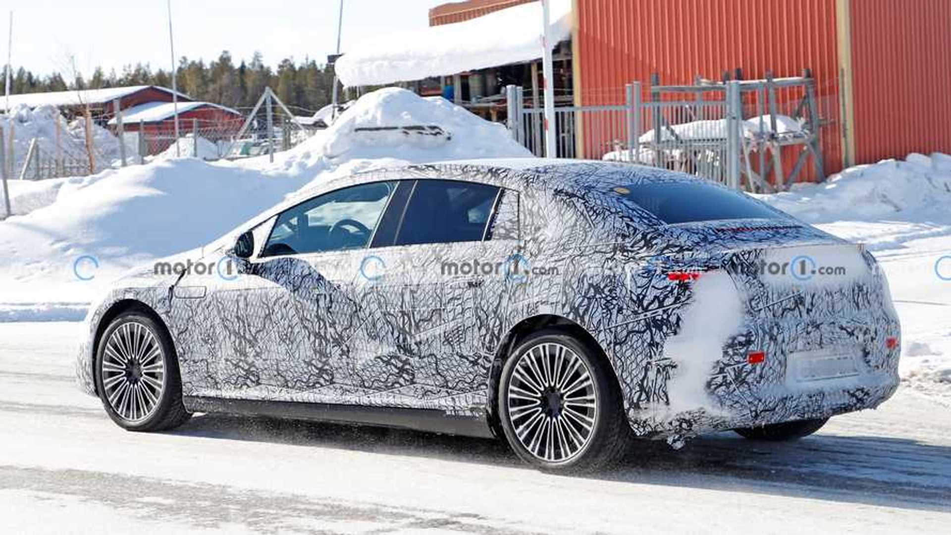 mercedes-benz-eqe-new-spy-photo-rear-three-quarters.jpg